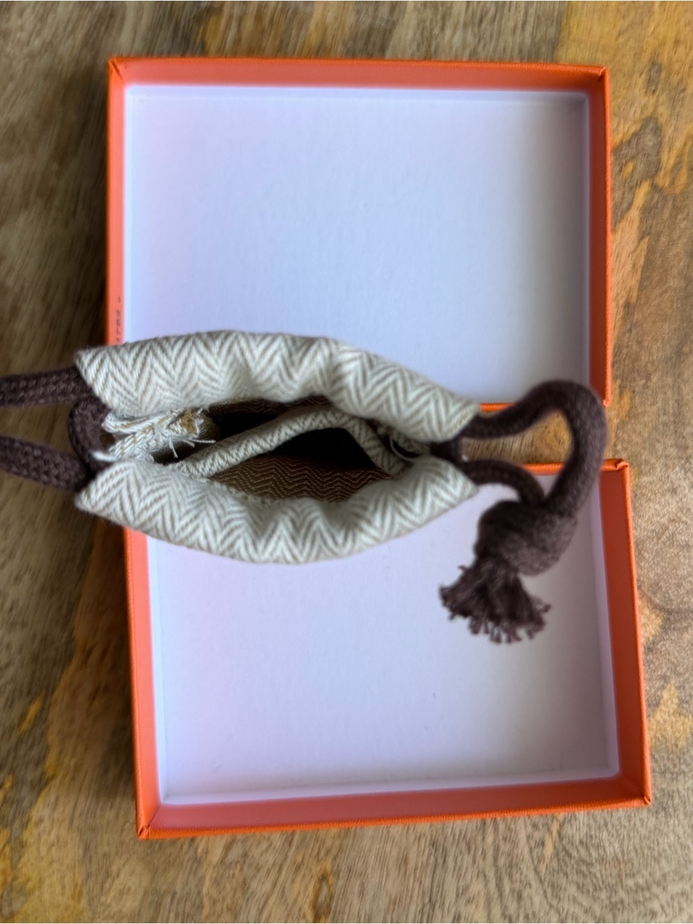 Authentic Hermès Small Orange Gift Box with Dust Bag - Empty - Picture 5 of 6